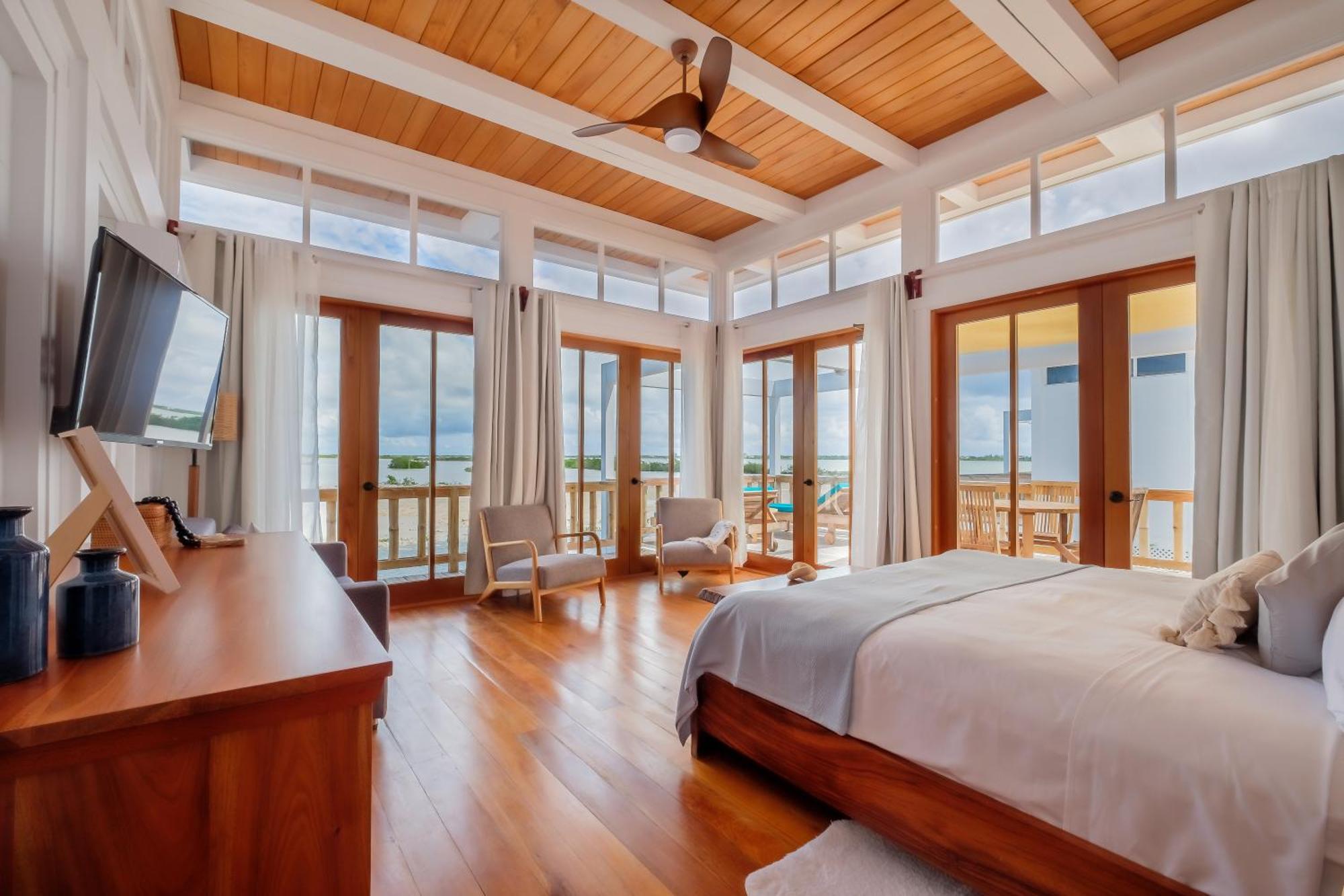 Aruna Resort & Villas San Pedro  Exteriör bild