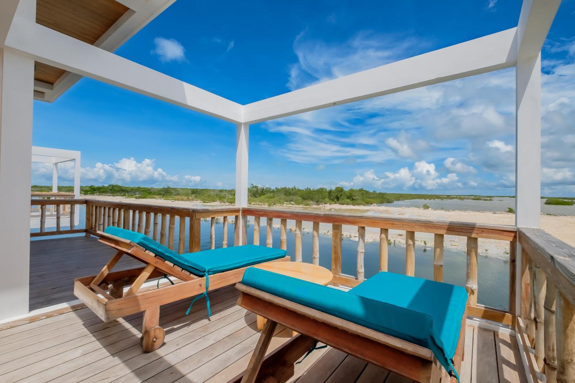 Aruna Resort & Villas San Pedro  Exteriör bild