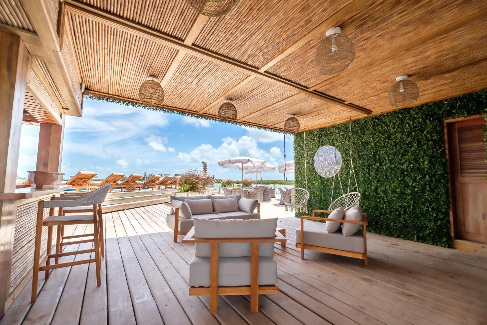 Aruna Resort & Villas San Pedro  Exteriör bild
